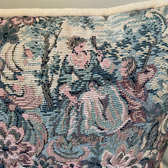 Tapestry Victorian Style Square Pillow Maidens Pastels Pink Grannycore Cottage - Picture 5 of 8